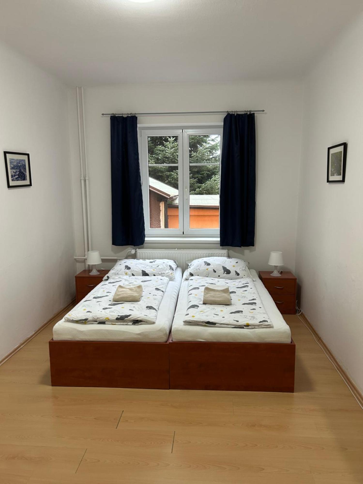 Apartmany U Kubiku Hradec Kralove Exterior foto