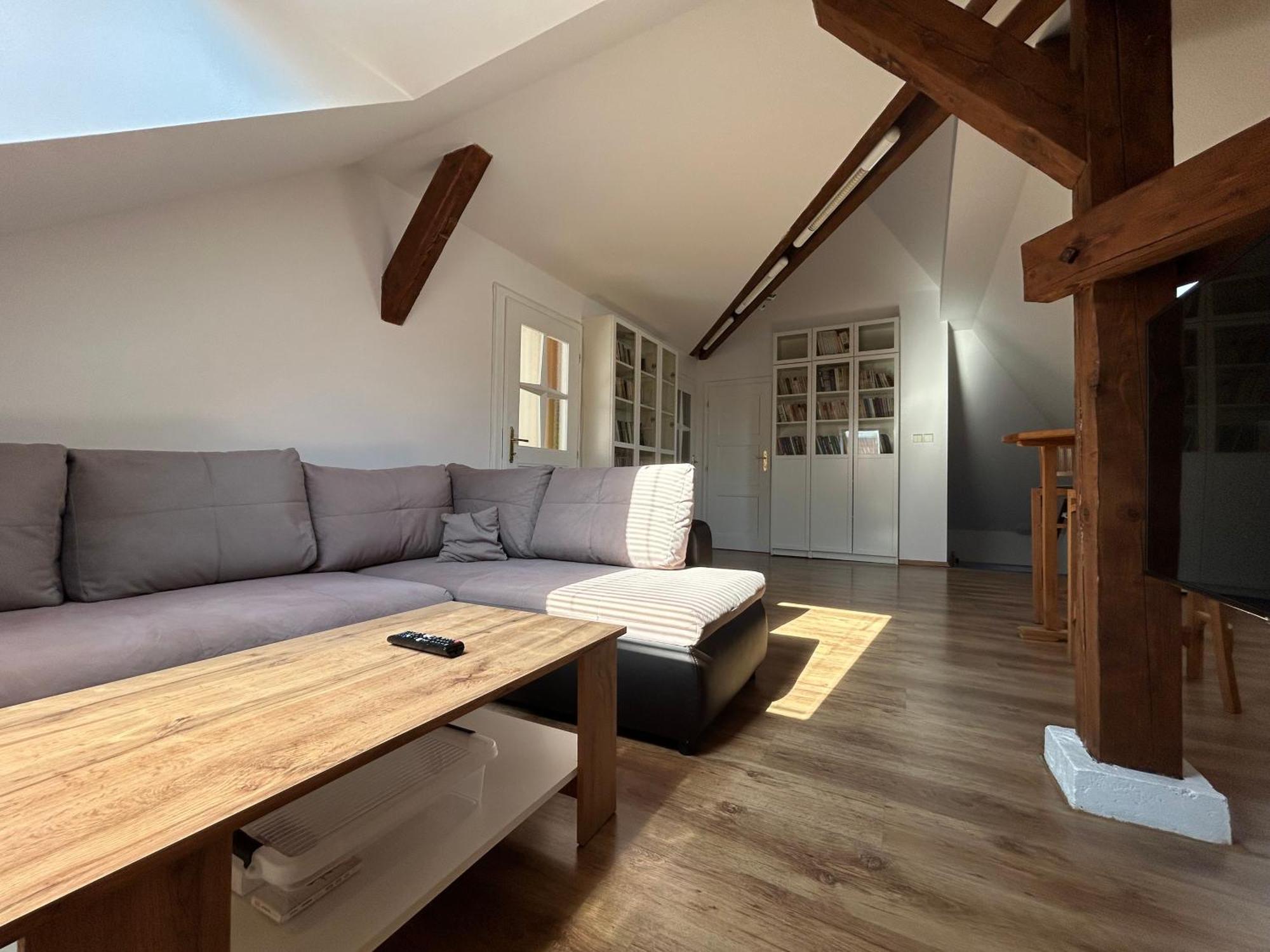 Apartmany U Kubiku Hradec Kralove Exterior foto
